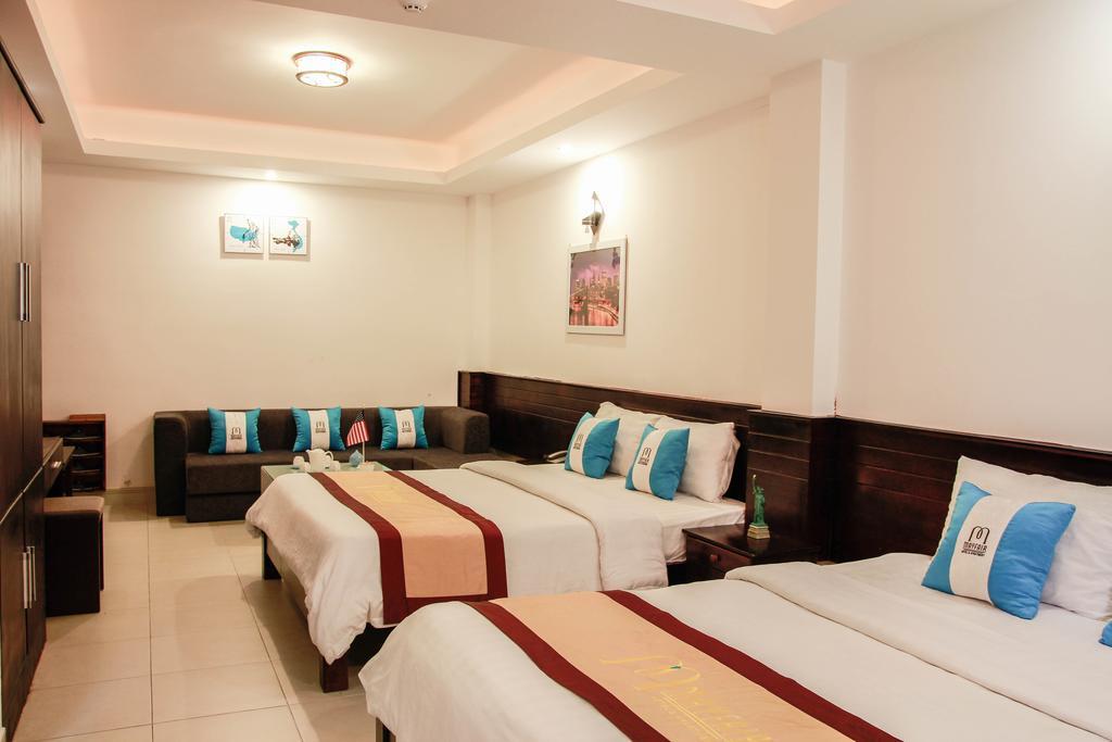 Mayfair Da Nang Hotel Exterior photo